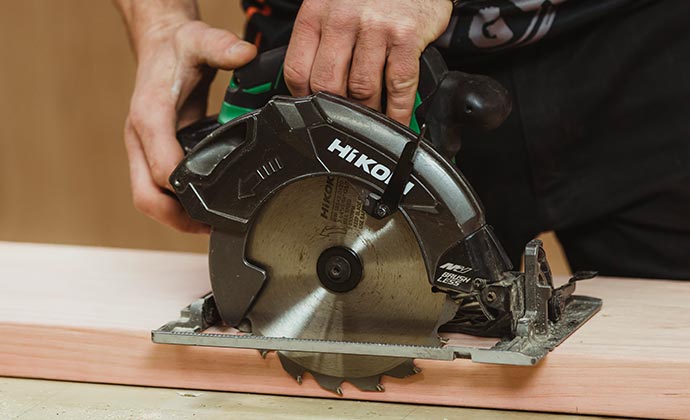 How to choose and use a circular saw