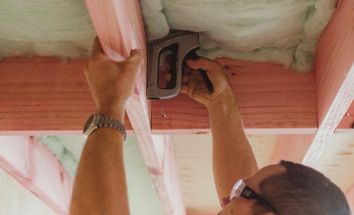 How to install under floor insulation